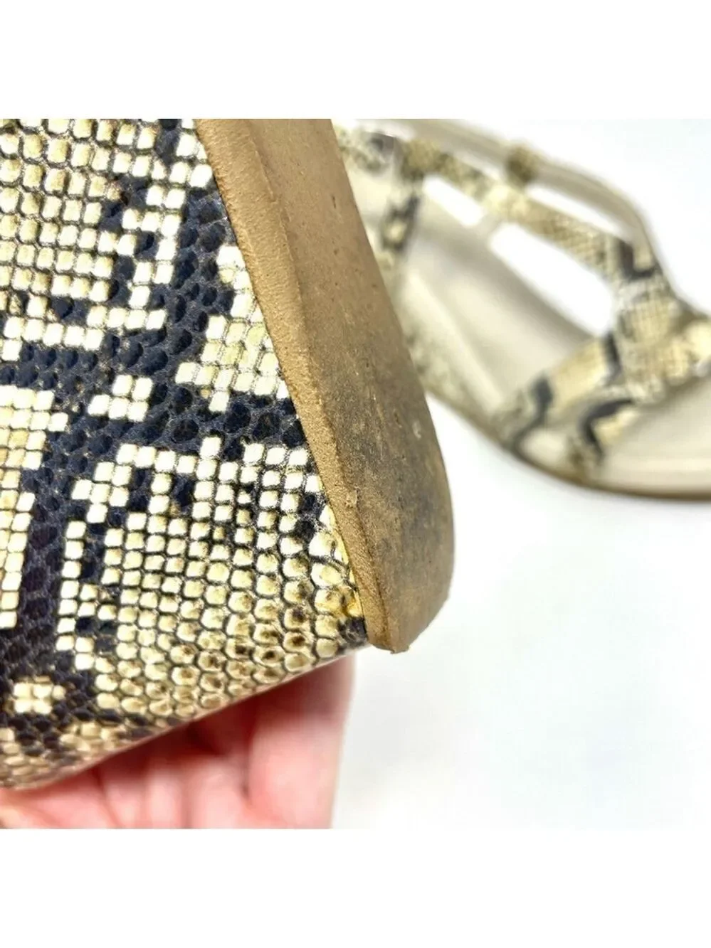 La Canadienne Cream Snake Print Wedge Sandals Size 39